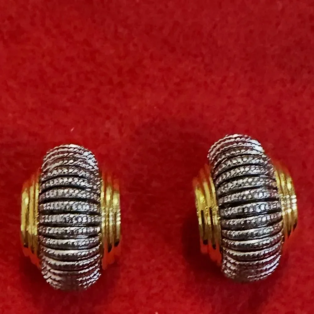 Earrings - Joan Rivers Vintage Signed Gold/Silver Dome Statement Clip Earrings